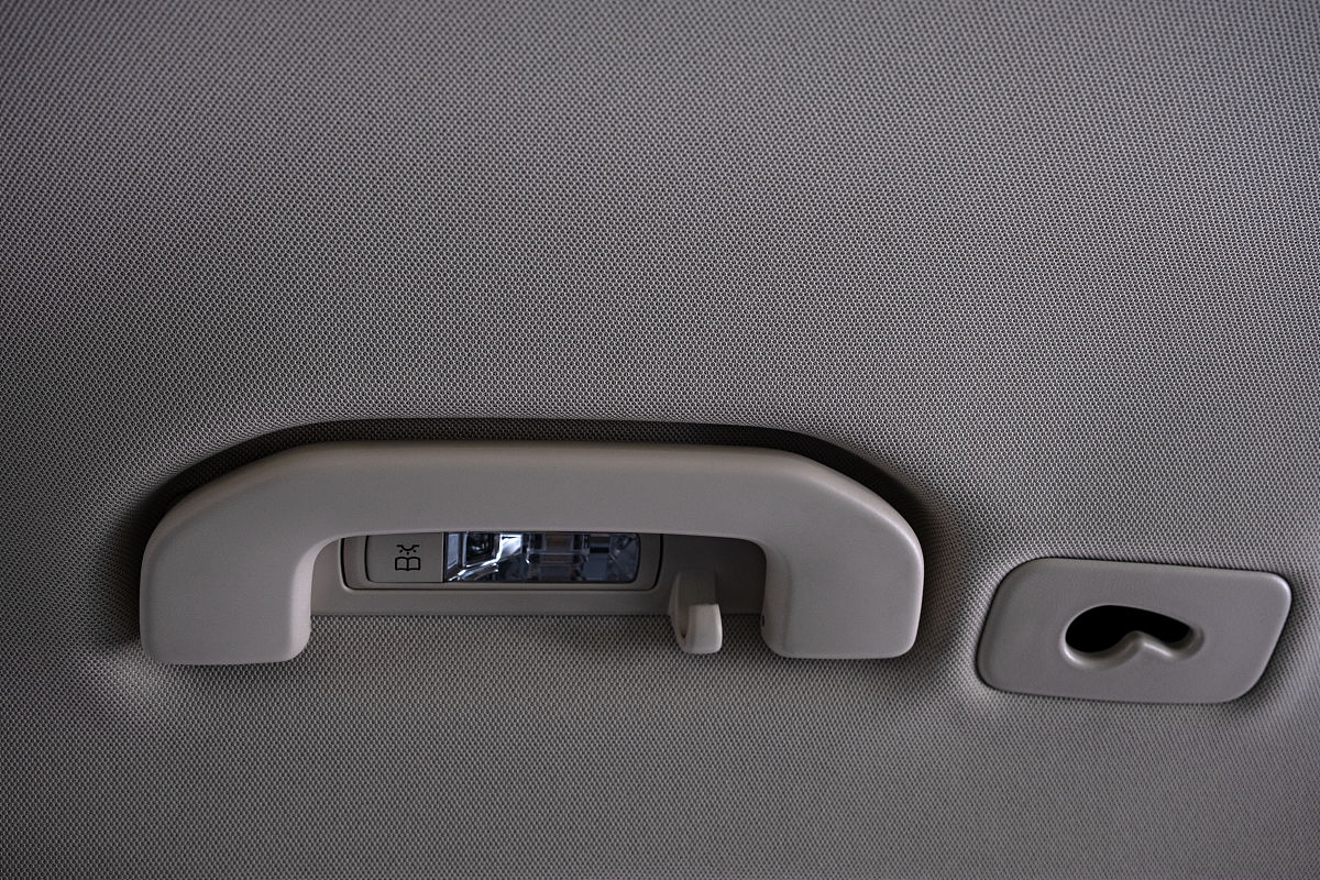 汽车内饰件 橡胶制品的匠心与舒适体验